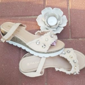 Flash Sale: Wedge Heels with Pearls and Bling